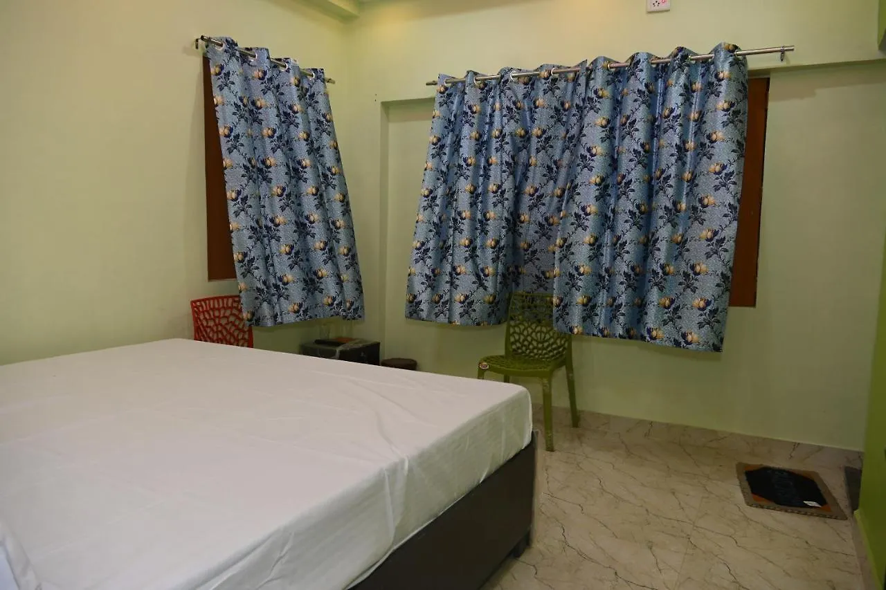 Swagat Paying Guest House Varanasi Near Ganga River India