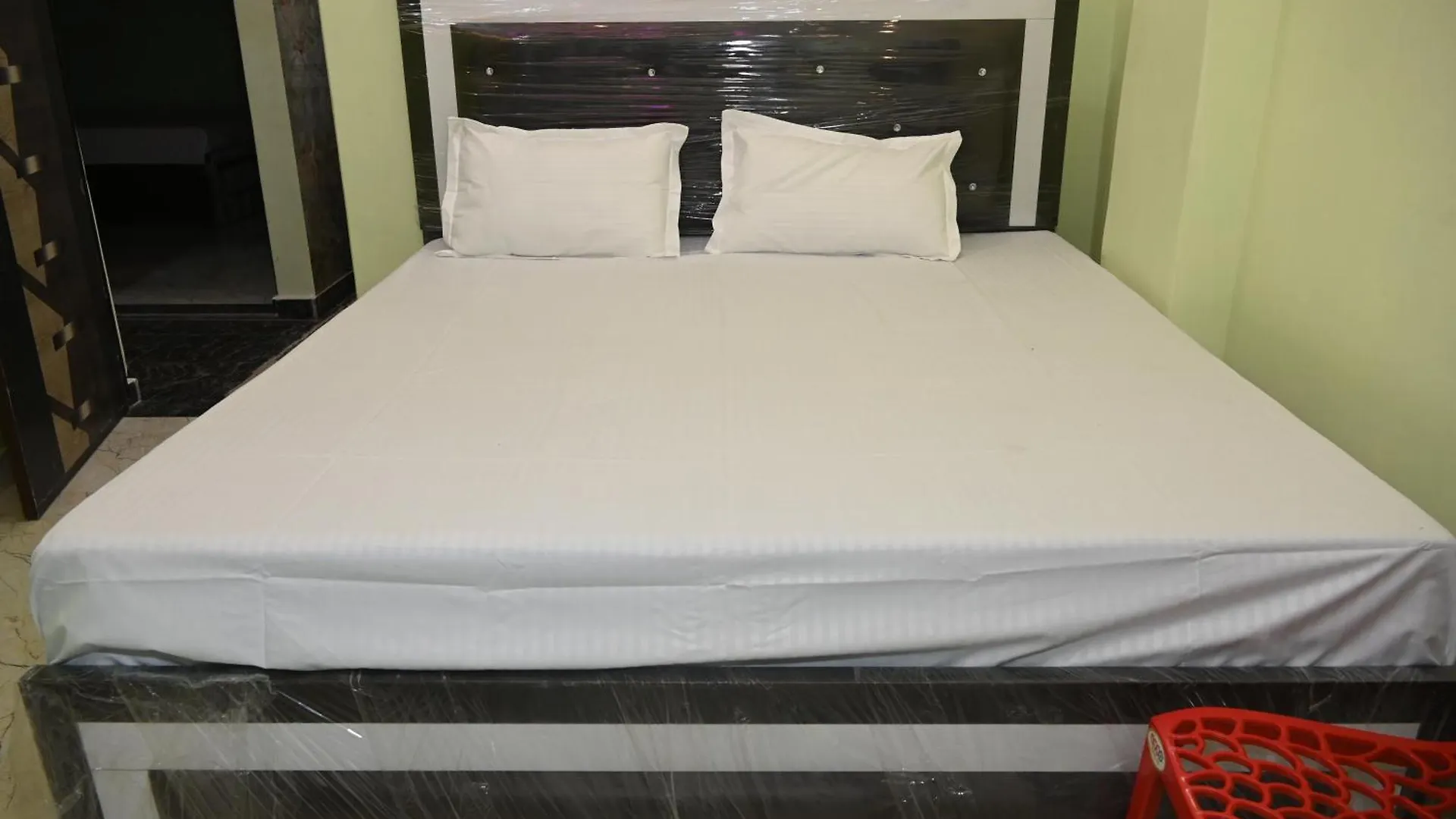 Swagat Paying Guest House Varanasi Near Ganga River